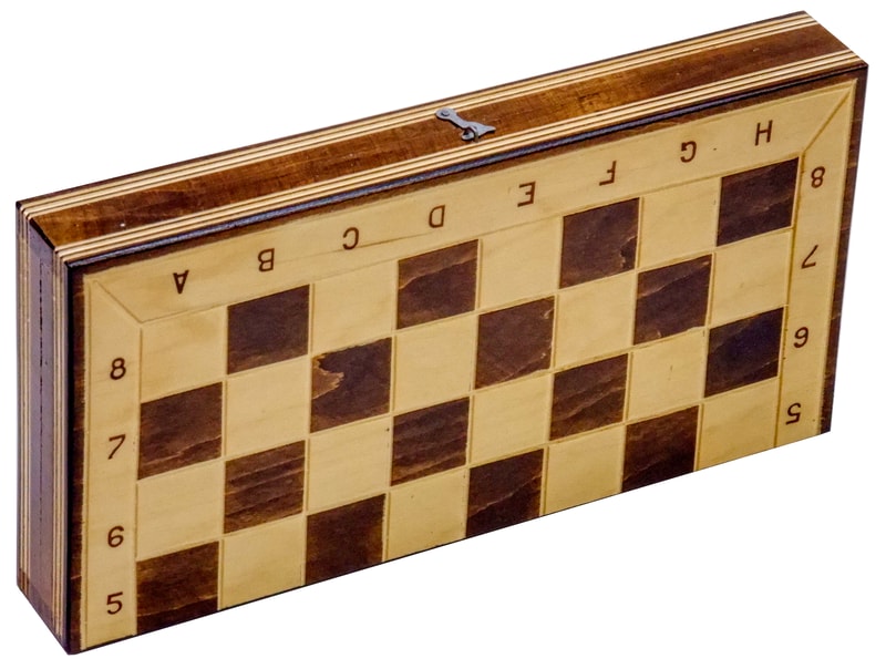 Joc de Șah și Table Marca din România ROmde™ din Lemn Natural de Fag Lucrat Autentic de Mână cu Unelte Tradiționale – Mai Multe Dimensiuni și Culori dintre Care Se Poate Alege - Numerotat, 32x32 cm, Maro cu Alb - Image 4