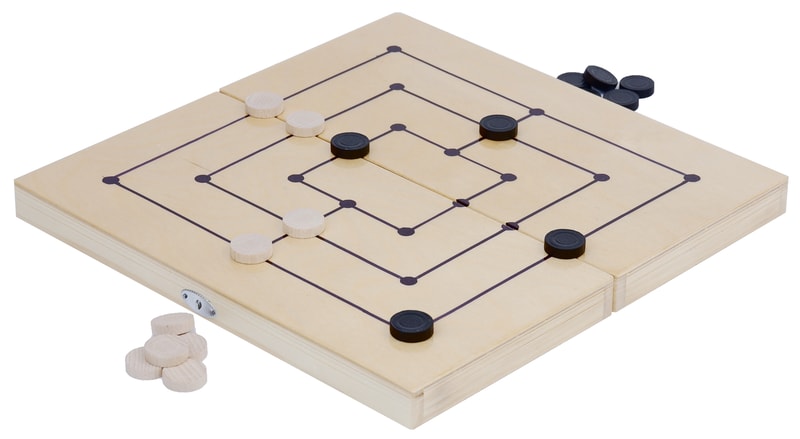 Joc de Moară (Țintar) și Table din România de Lemn Lucrat cu Mâna Liberă – Mai Multe Dimensiuni dintre Care Se Poate Alege - 38x38 cm