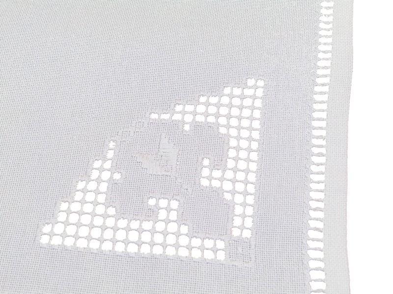 Șervet Decorativ de Masă Românesc Lucrat Manual, 33×33 cm, 100% Bumbac, Alb - Image 2