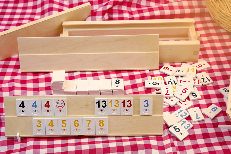 Joc Rummy (Remy, Remi) Originat 100% în România din Lemn Natural Lucrat cu Mâna, 35x11x6 cm