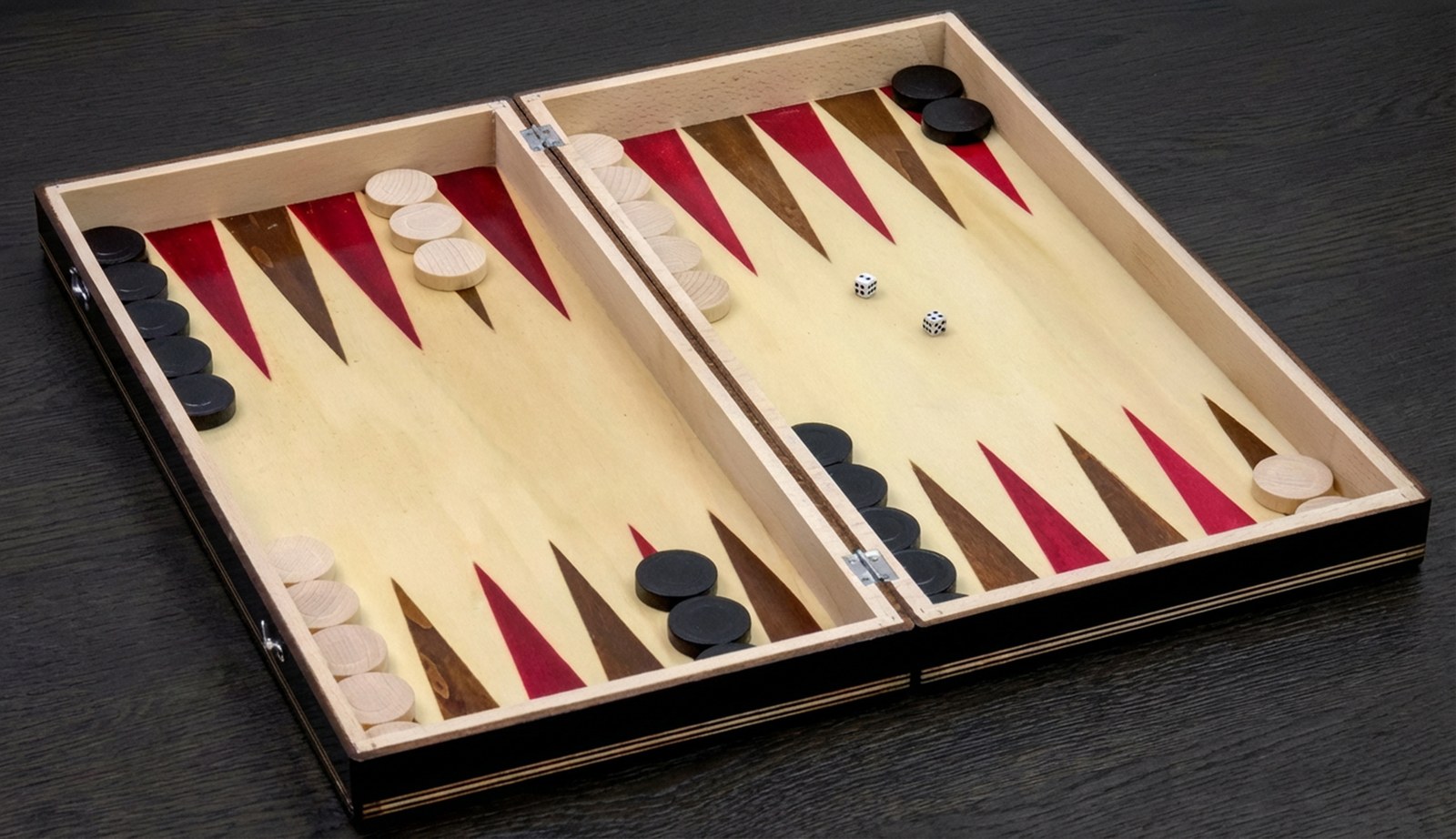 Set Table și Dame din Lemn de Fag, Lucrat Manual, 44×44 cm (Negru/Alb) - Image 1