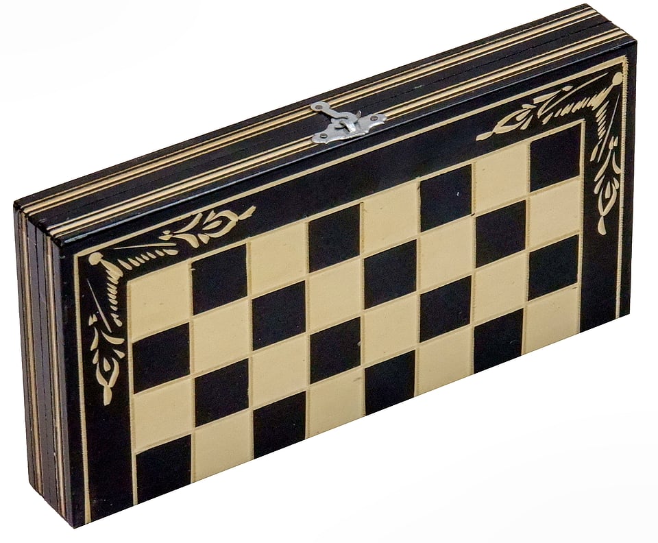 Set Șah și Table din Lemn de Fag Lucrat Manual, 26x26 cm (Negru/Alb)