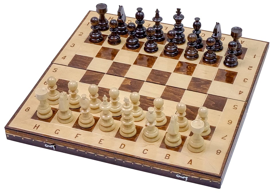 Set Șah și Table din Lemn de Fag, Lucrat Manual, Numerotat, 44x44 cm (Maro/Alb)