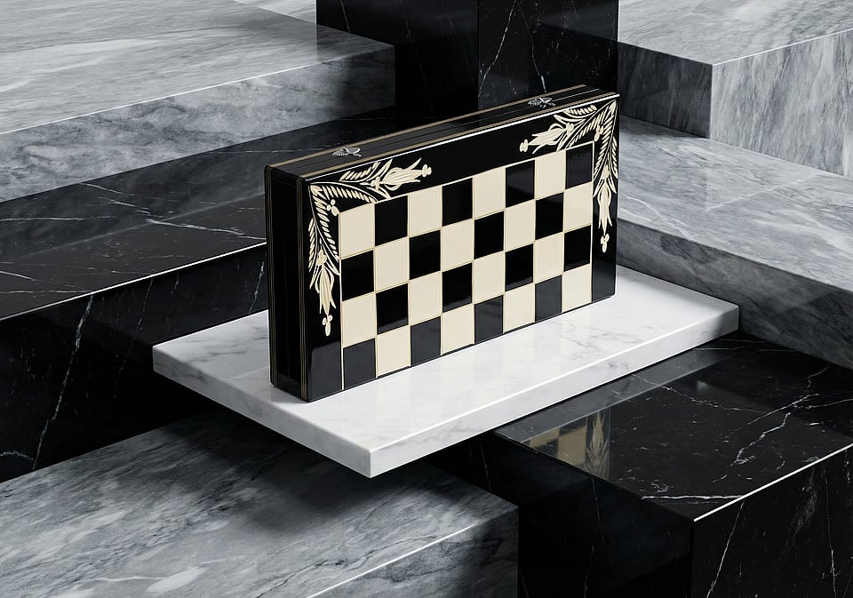 Set Șah și Table din Lemn de Fag Lucrat Manual, 44x44 cm (Negru/Alb)